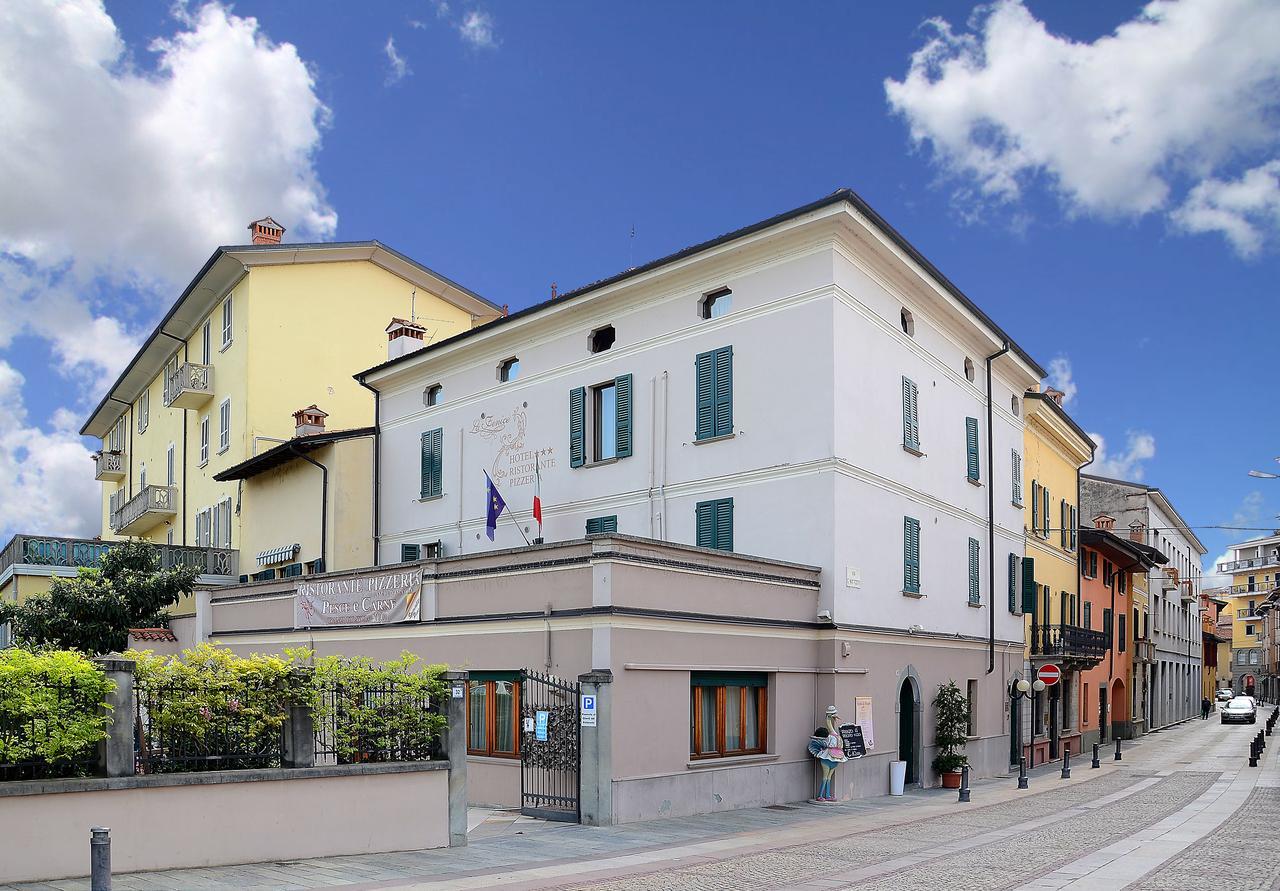 Hotel La Fenice К'ярі Екстер'єр фото